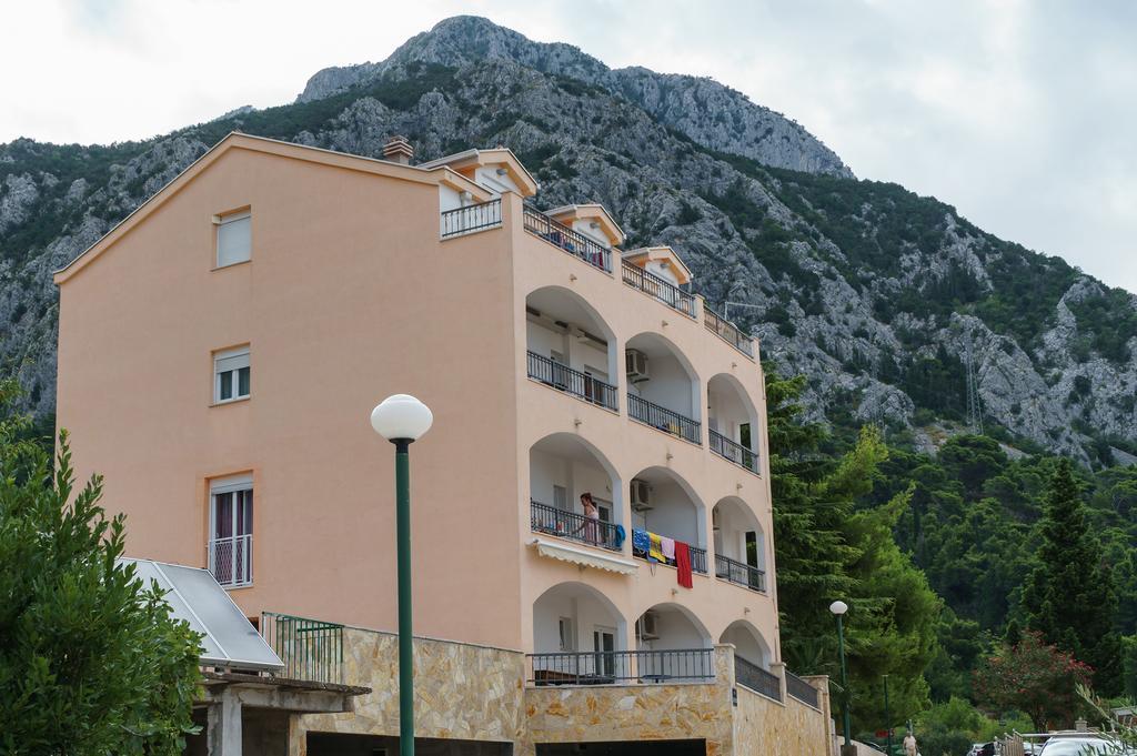 Apartments Grozdana Gradac  Zewnętrze zdjęcie